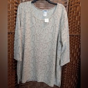 StitchWurks Outlet Los Angeles Super Soft Snakeskin Pattern Sweater